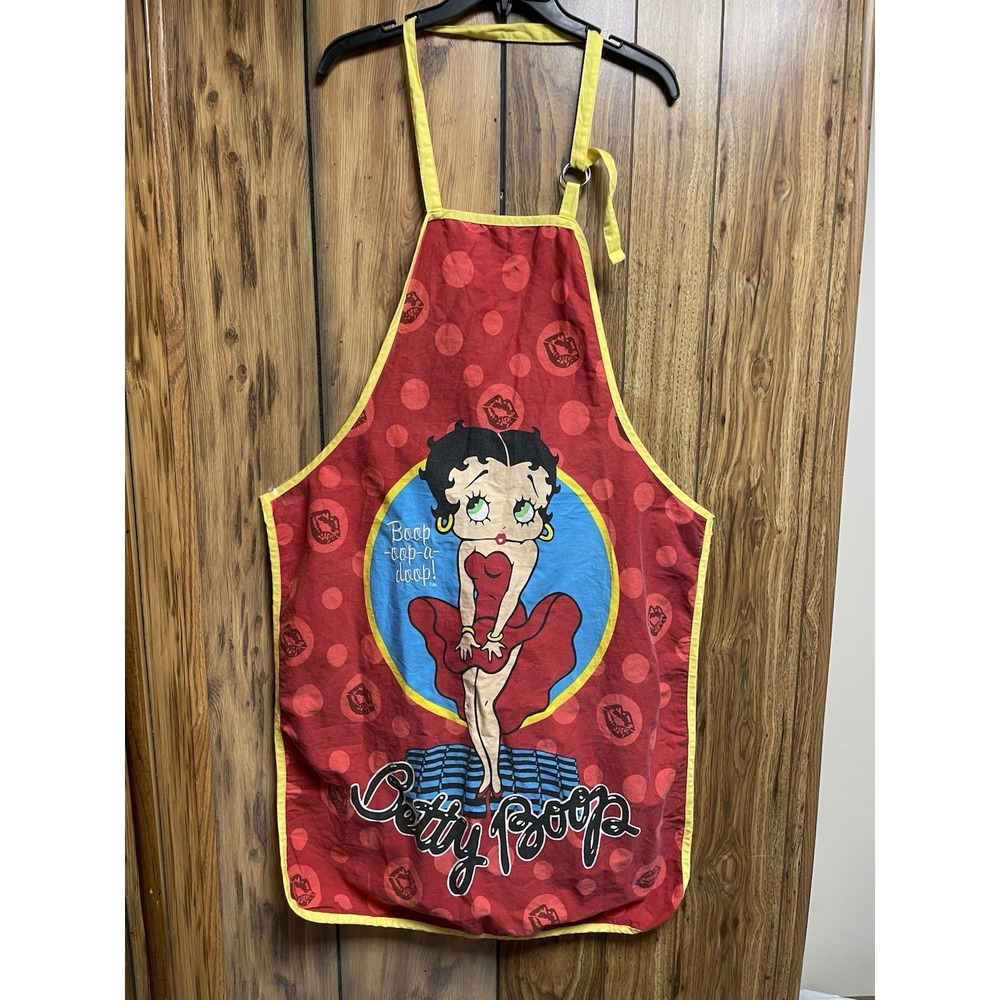 Betty Boop Boop-oop-a-doop! Red Apron Embroidered 2006 King Features‎ syndicate